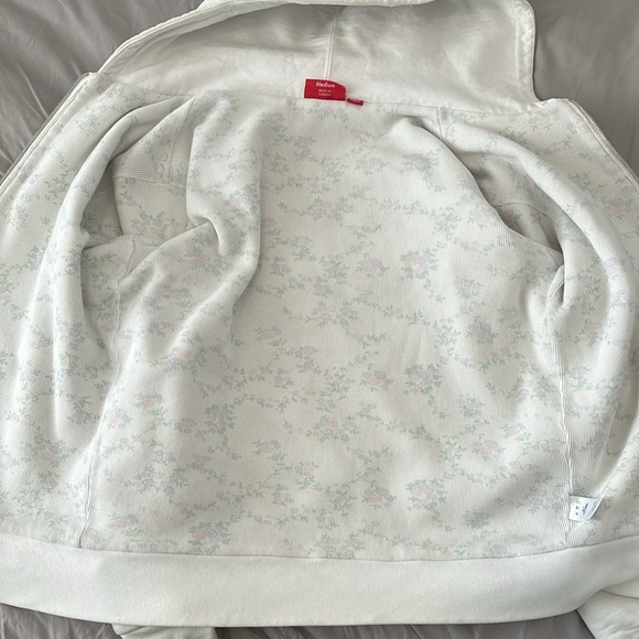 Supreme small box logo white hoodie. - Picture 4 of 4